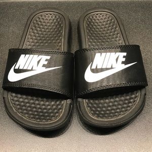 Size 11 Nike Sandals